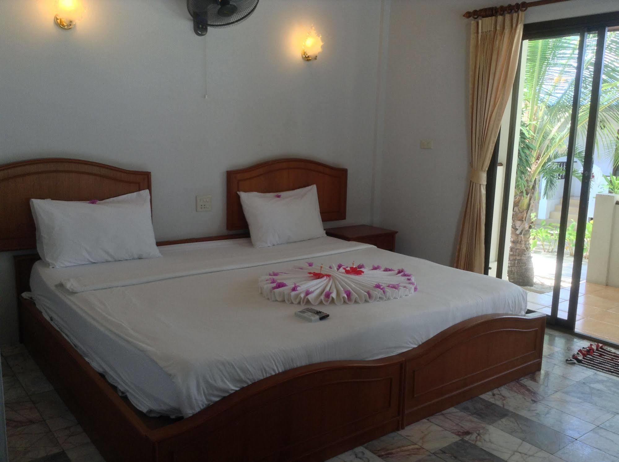 Marina Beach Resort - Sha Extra Plus Lamai Beach  Екстер'єр фото